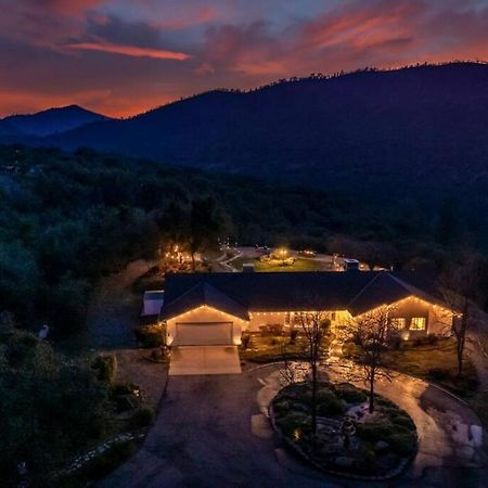 Fairy Tale 13-Acre Sunset Villa At Windy Gap Valley Near Yosemite オーウェニー エクステリア 写真