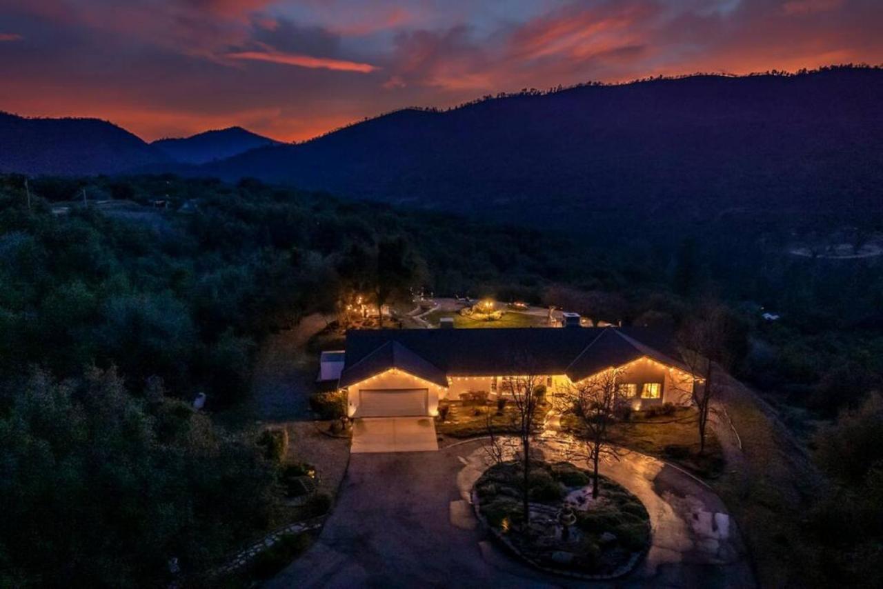 Fairy Tale 13-Acre Sunset Villa At Windy Gap Valley Near Yosemite オーウェニー エクステリア 写真