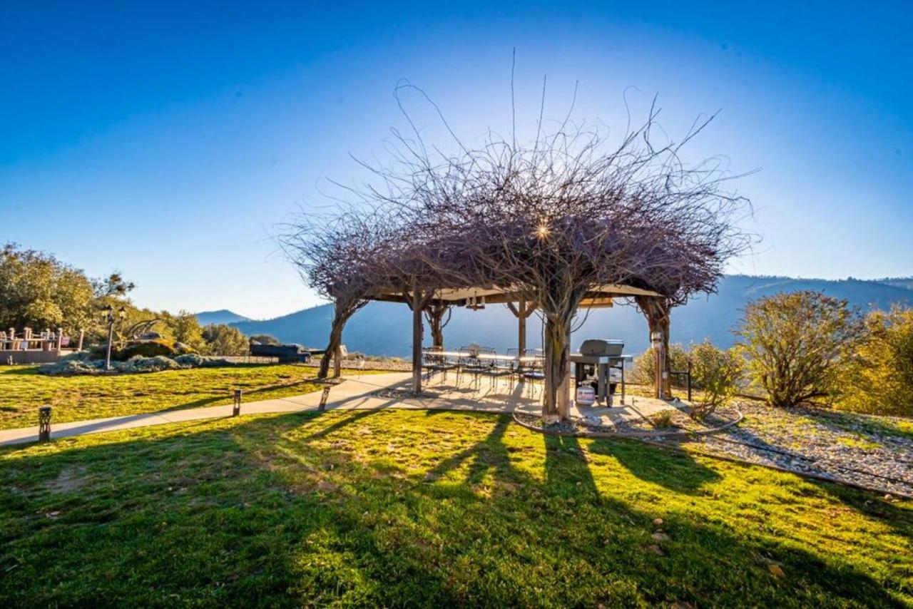 Fairy Tale 13-Acre Sunset Villa At Windy Gap Valley Near Yosemite オーウェニー エクステリア 写真