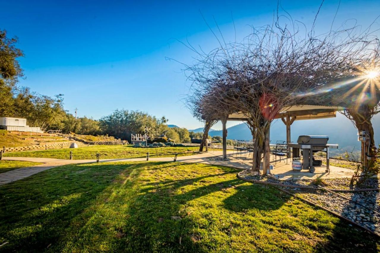 Fairy Tale 13-Acre Sunset Villa At Windy Gap Valley Near Yosemite オーウェニー エクステリア 写真