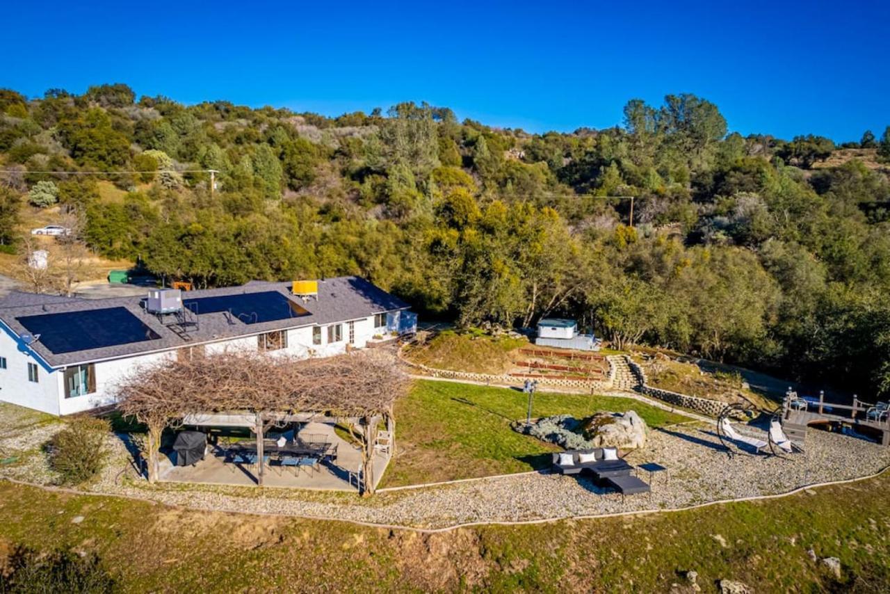 Fairy Tale 13-Acre Sunset Villa At Windy Gap Valley Near Yosemite オーウェニー エクステリア 写真