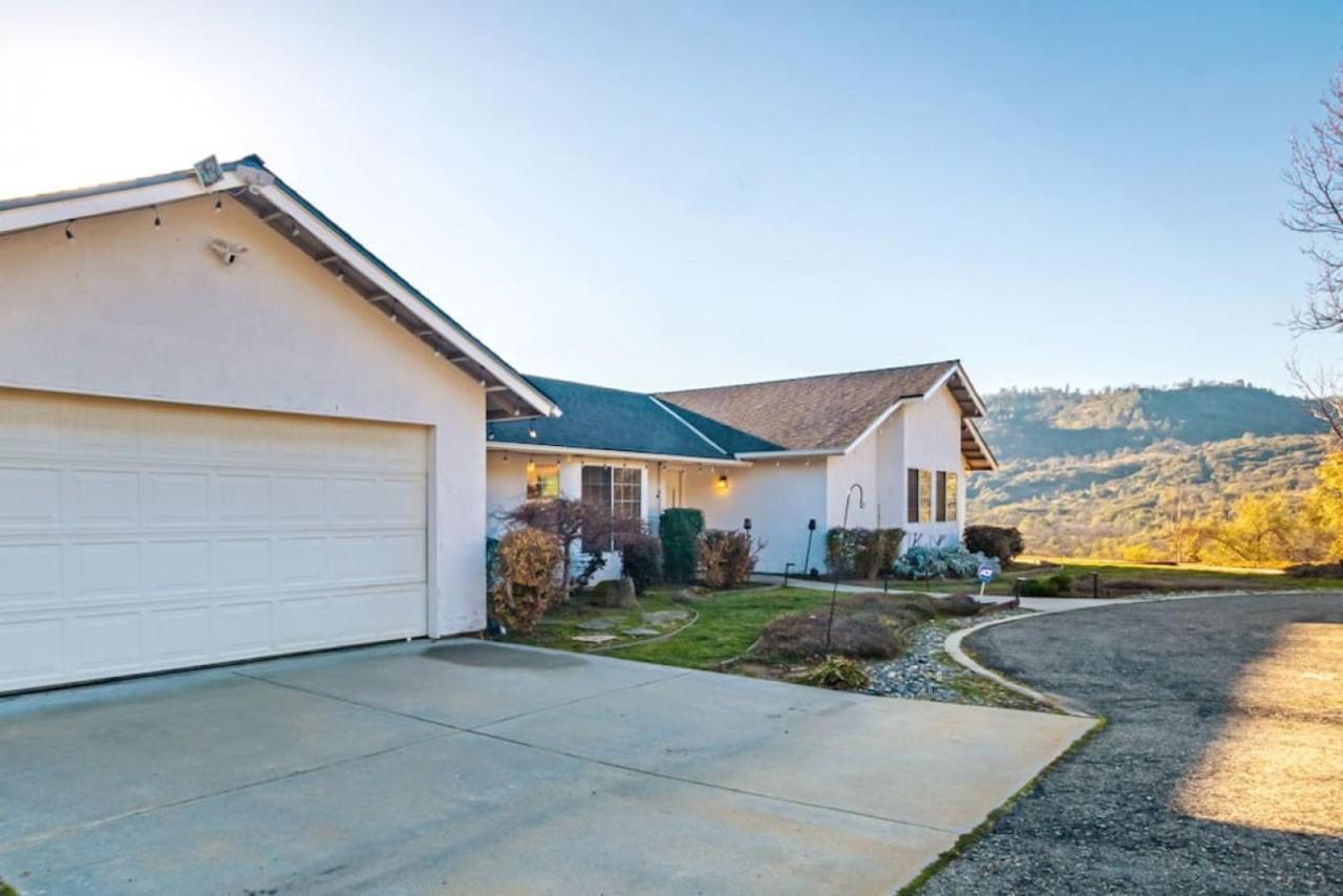 Fairy Tale 13-Acre Sunset Villa At Windy Gap Valley Near Yosemite オーウェニー エクステリア 写真