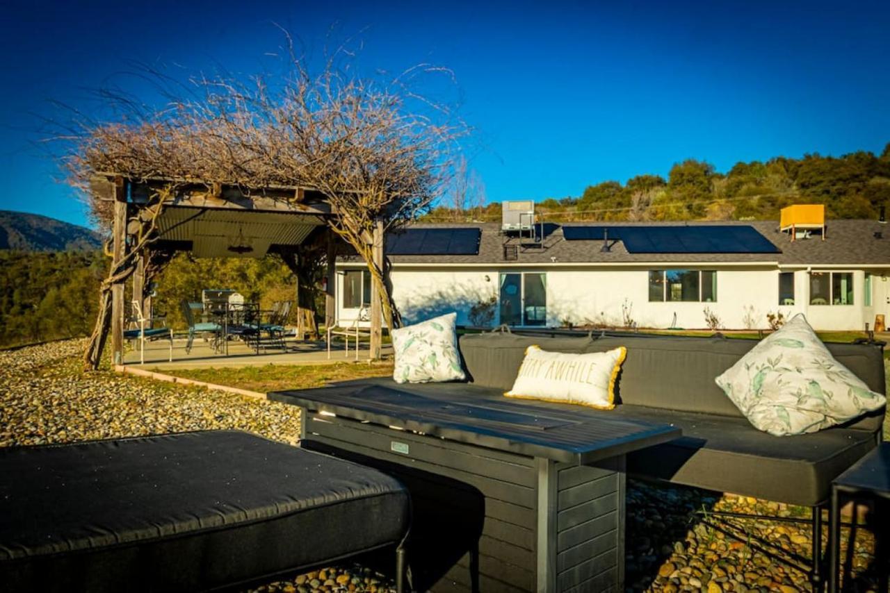 Fairy Tale 13-Acre Sunset Villa At Windy Gap Valley Near Yosemite オーウェニー エクステリア 写真