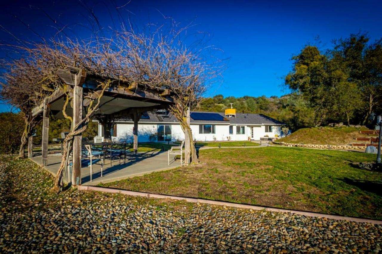 Fairy Tale 13-Acre Sunset Villa At Windy Gap Valley Near Yosemite オーウェニー エクステリア 写真