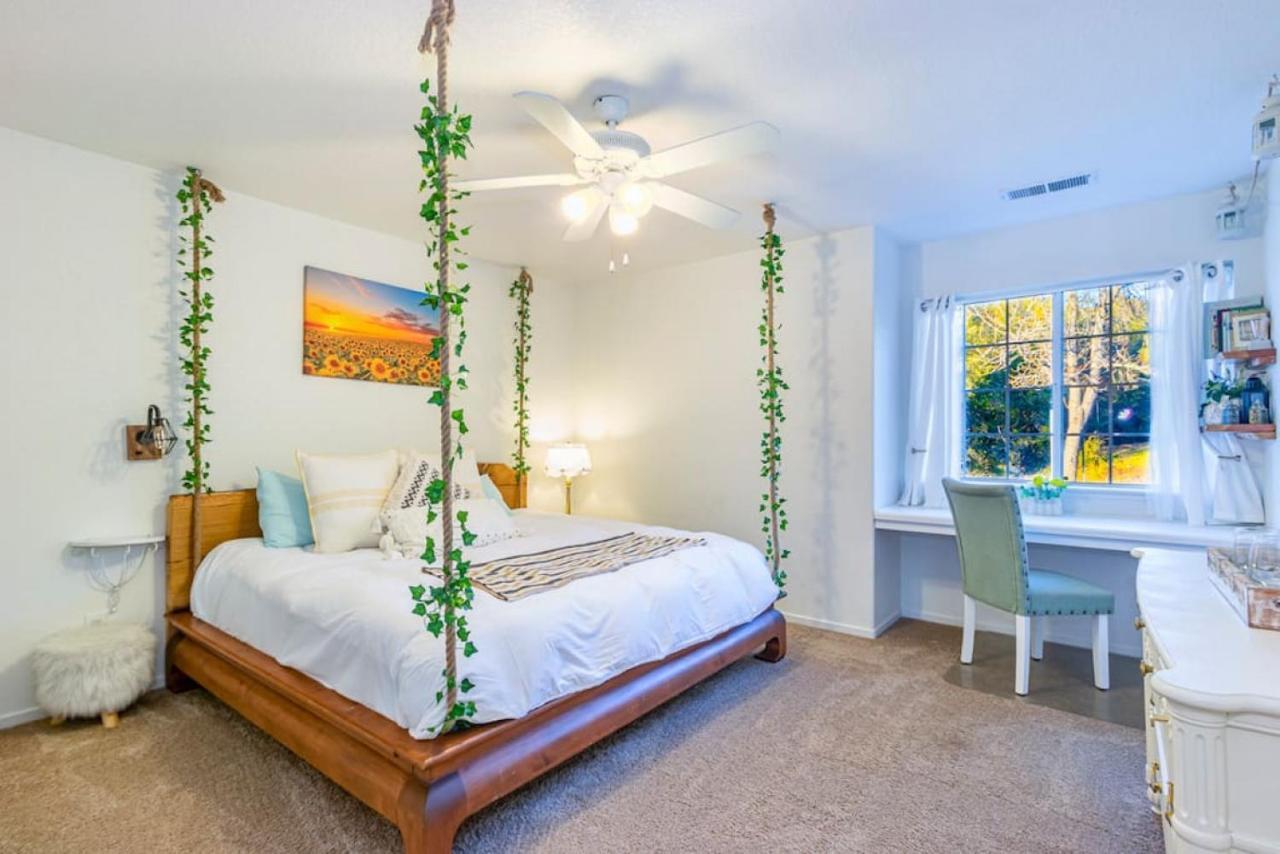 Fairy Tale 13-Acre Sunset Villa At Windy Gap Valley Near Yosemite オーウェニー エクステリア 写真
