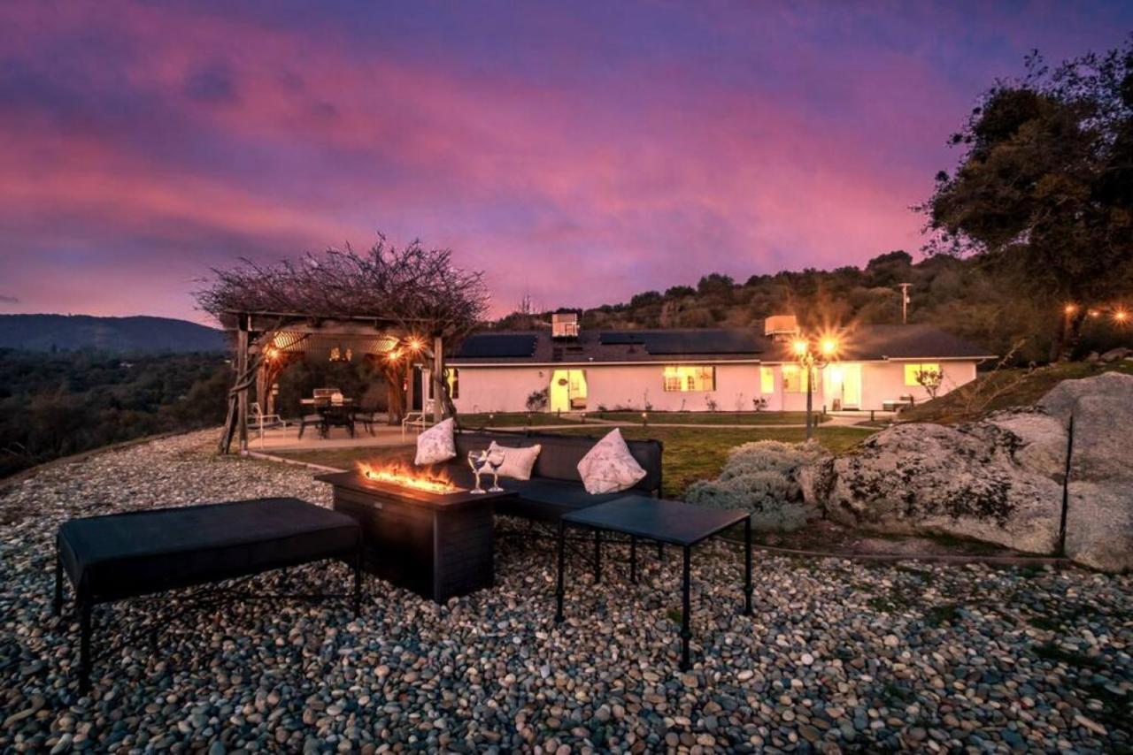 Fairy Tale 13-Acre Sunset Villa At Windy Gap Valley Near Yosemite オーウェニー エクステリア 写真