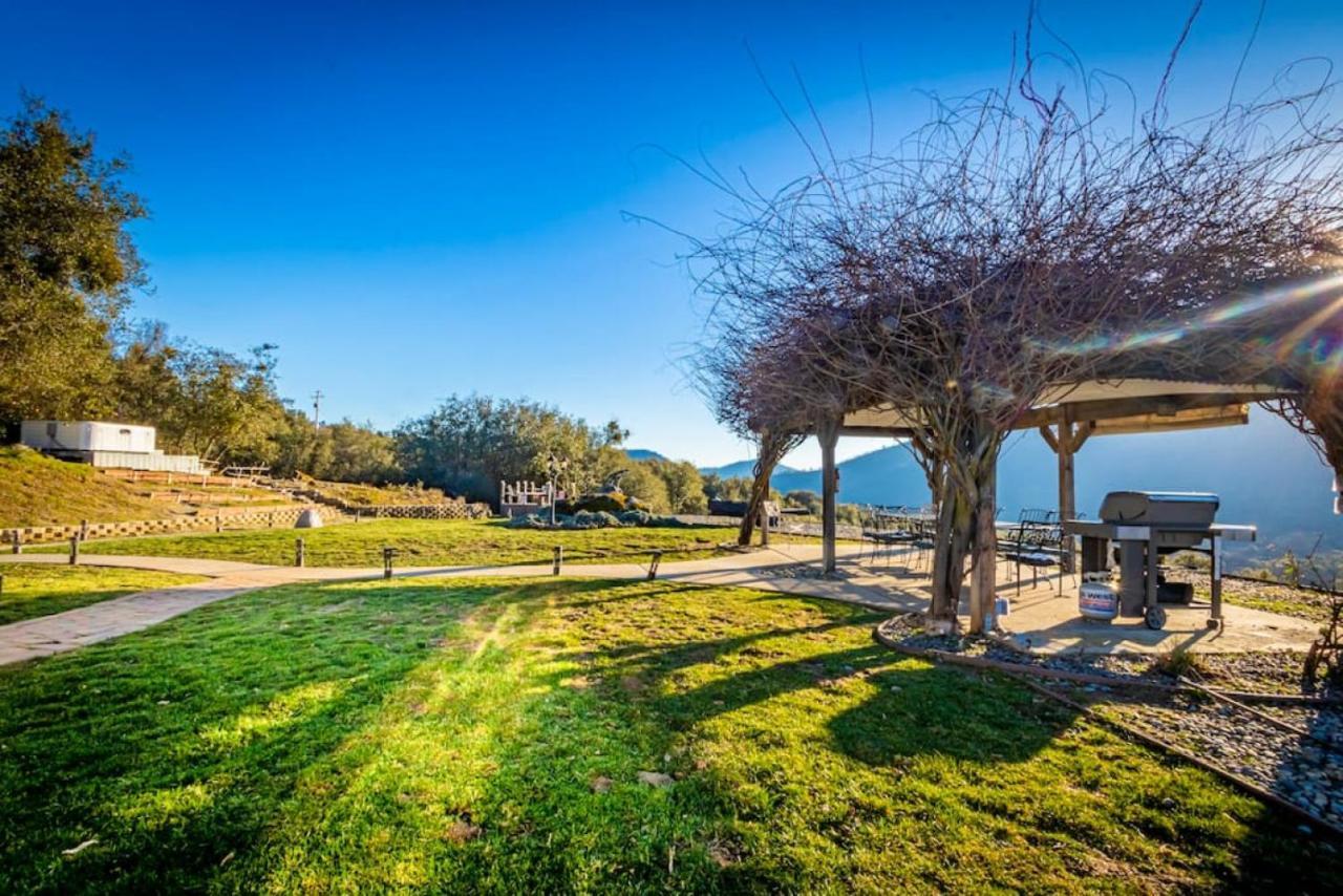 Fairy Tale 13-Acre Sunset Villa At Windy Gap Valley Near Yosemite オーウェニー エクステリア 写真