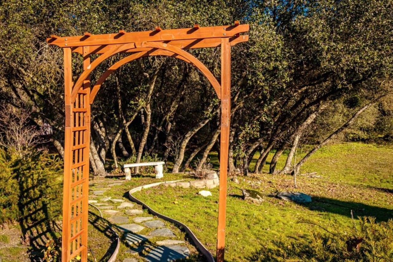 Fairy Tale 13-Acre Sunset Villa At Windy Gap Valley Near Yosemite オーウェニー エクステリア 写真
